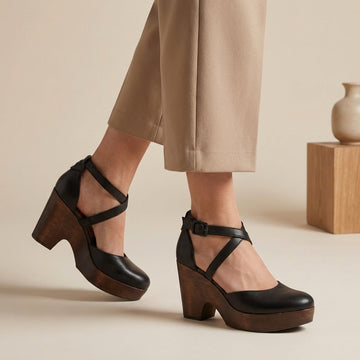 Artisanal Closed-Toe Wood Platform Wedges - Elevated Summer Style for All-Day Wear