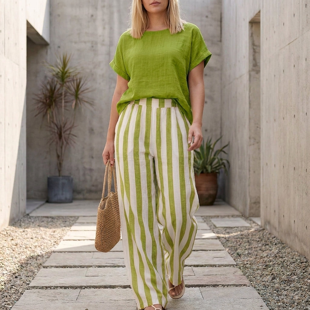 Two-Piece Ensemble with Relaxed Silhouette and Tailored Wide-Leg Pants