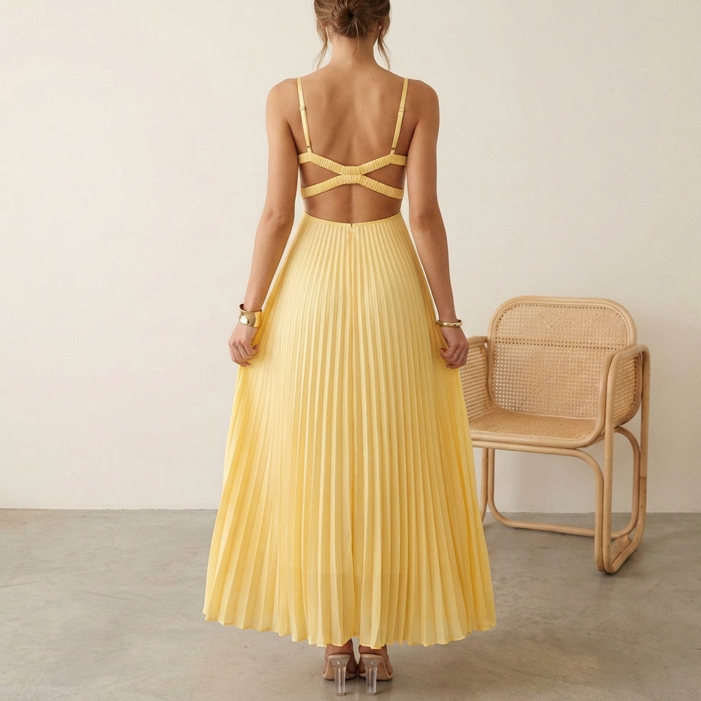 Elegant Chiffon A-Line Maxi Dress with Ruched Bust and Pleated Skirt